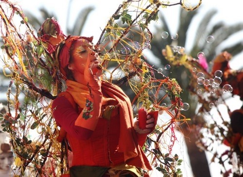 Carnaval de Nice - La bataille de fleurs