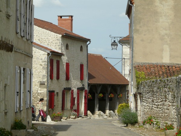 Beau village de Castelnaud-la-Chapelle