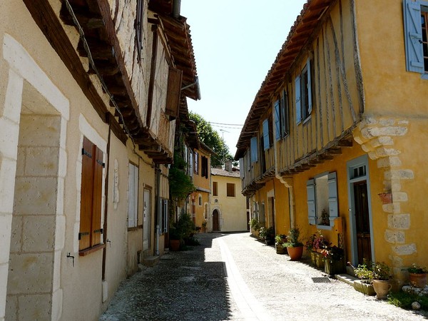 Beau village de Sarrant