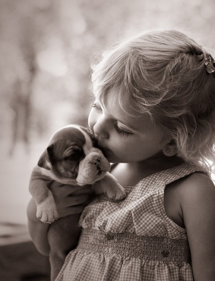 Enfants en noir et blanc