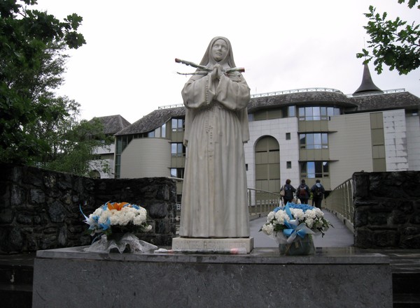 Lourdes- Le sanctuaire