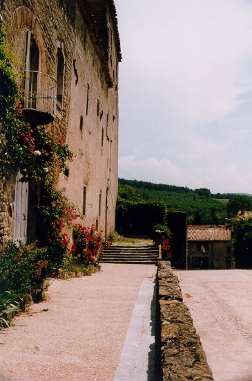 Beau village de Camon