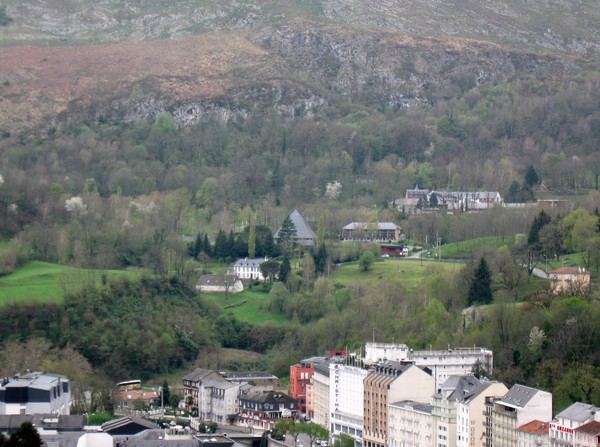 Lourdes- La ville