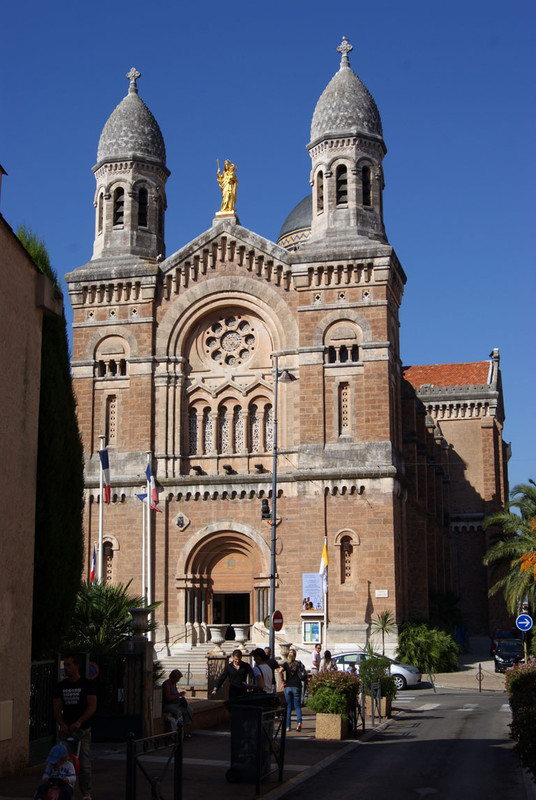 Basilique Notre-Dame de la Victoire