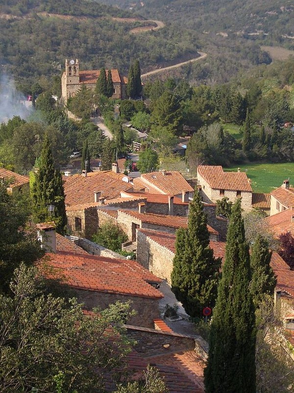 Beau village de Castelnou