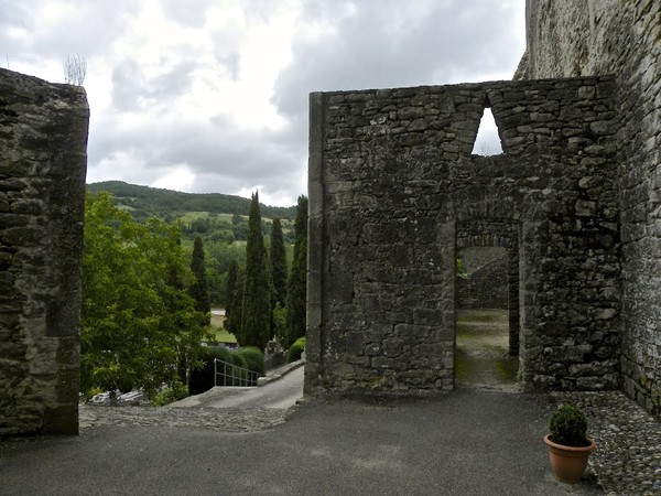 Beau village de Camon