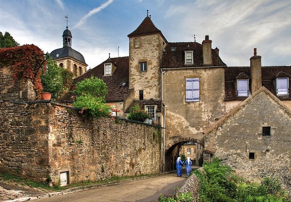 Beau village de Vézelay