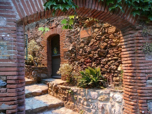 Beau village de Castelnou