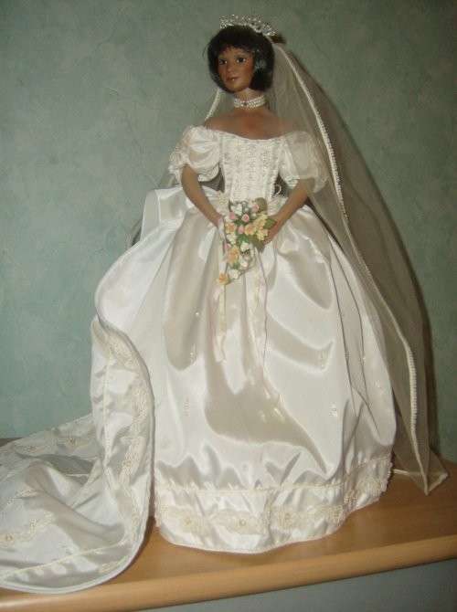 Poupée mariée