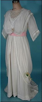 Robe de mariée d'autrefois