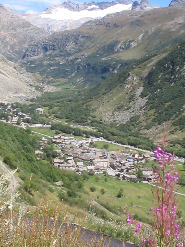 Beau village de Bonneval-sur-Arc