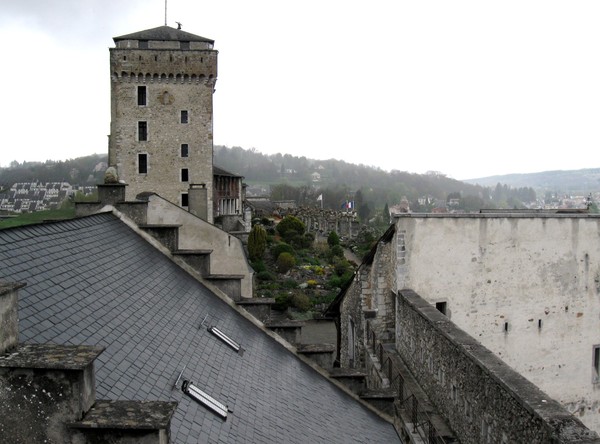 Le Chateau fort et le musée pyrénéen de Lourdes