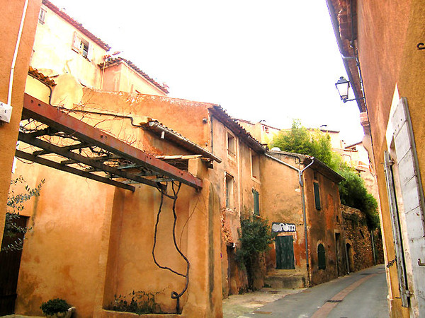 Beau village de Roussillon