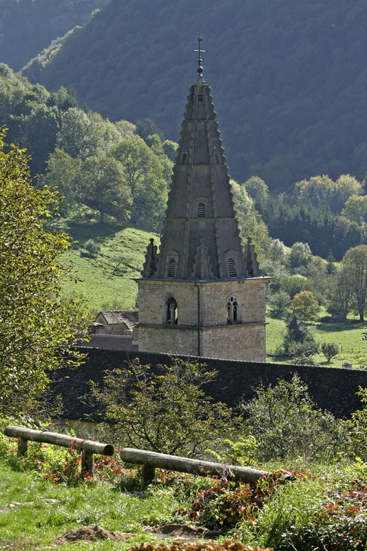 Beau village de Baume-les-Messieurs 