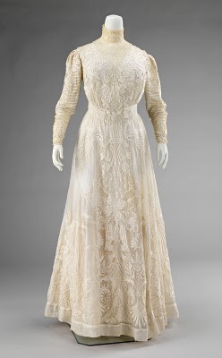 Robe de mariée d'autrefois