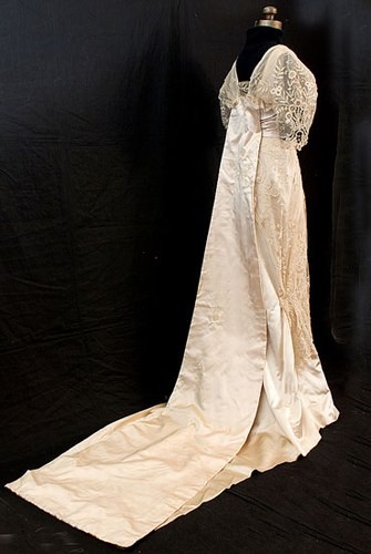 Robe de mariée d'autrefois