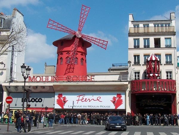 Paris- Le Moulin Rouge