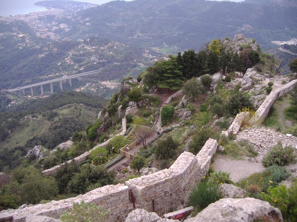 Beau village de Sainte Agnés