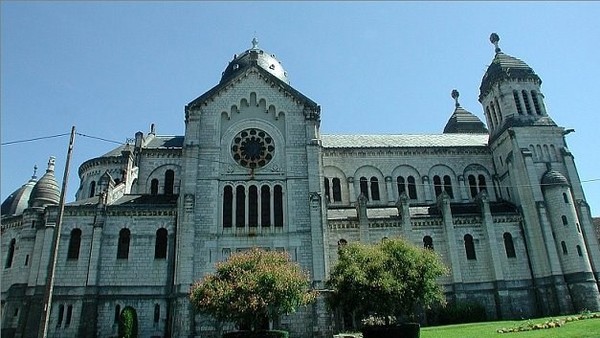  Basilique Saint-Ferjeux de Besançon