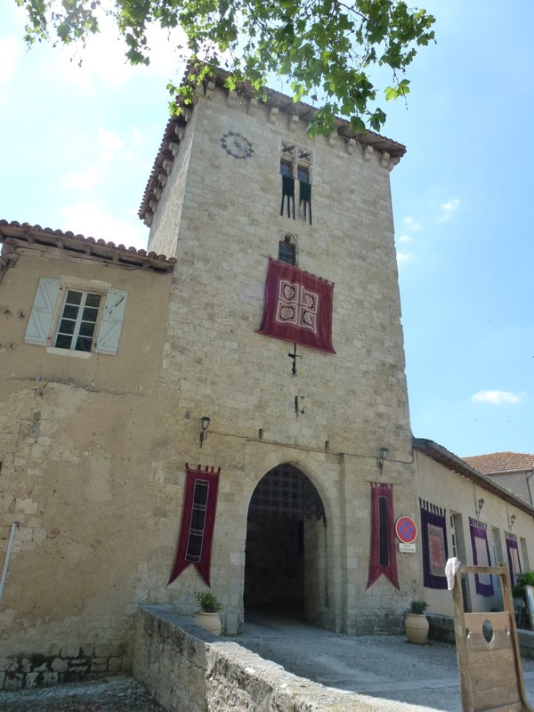 Beau village de Sarrant