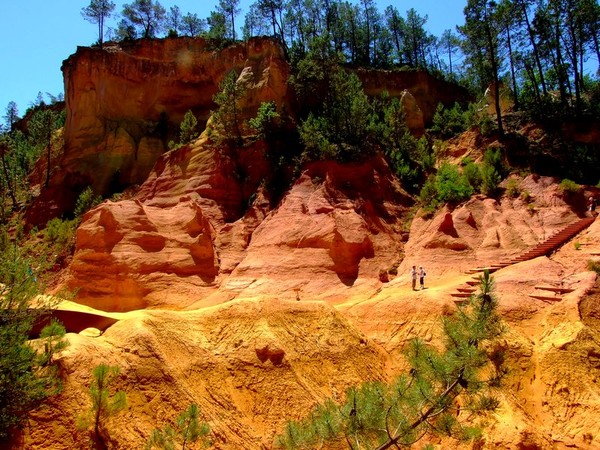 Beau village de Roussillon