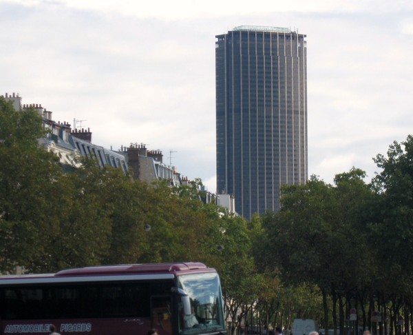  Paris 