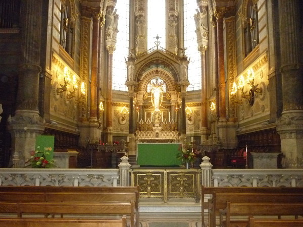 Lyon-Basilique Notre Dame de Fourviére