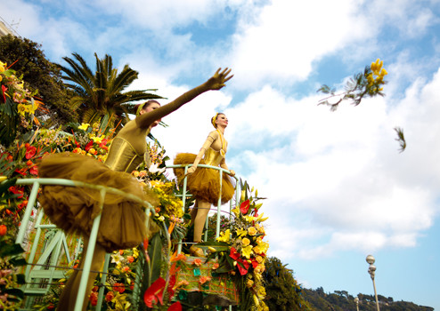 Carnaval de Nice - La bataille de fleurs-2012