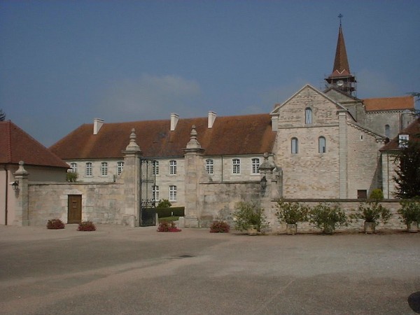 L'abbaye Notre-Dame d'Acey -France