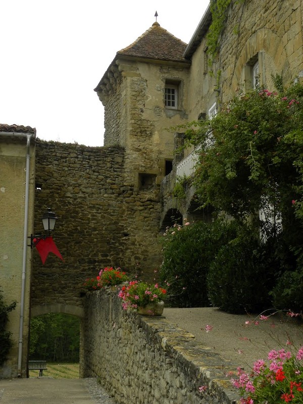 Beau village de Camon