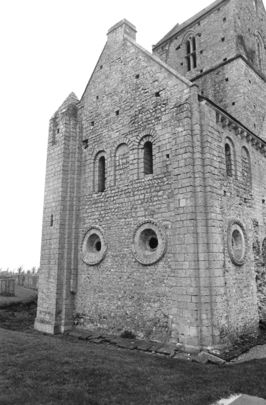  Abbaye des Deux-Jumeaux - France