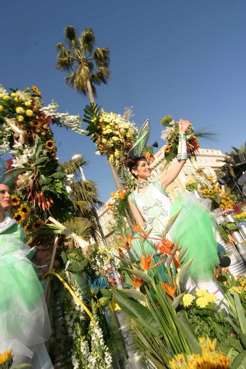 Carnaval de Nice - La bataille de fleurs