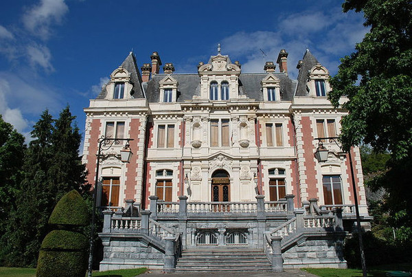 Lourdes- La ville