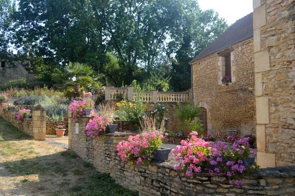 Beau village de Saint-Amand-de-Coly