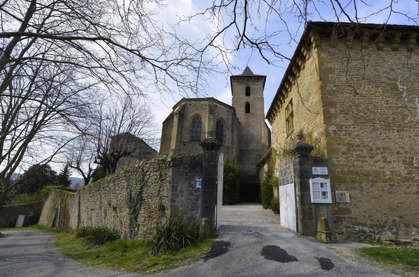 Beau village de Camon