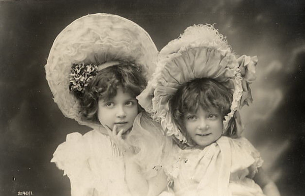 Carte victorienne enfants