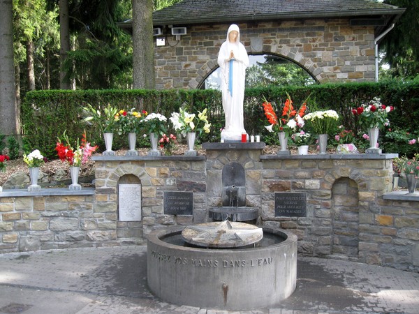  Notre Dame de Banneux- Pélerinage 2012