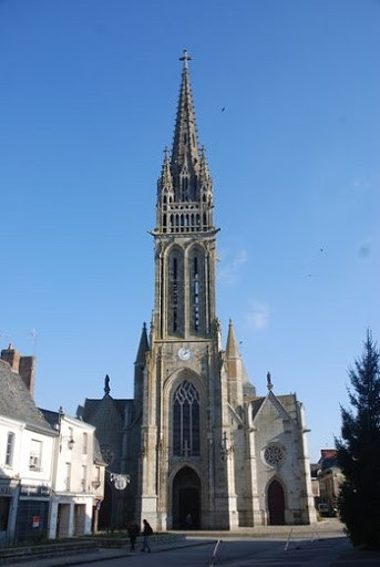 Basilique Notre-Dame de La Guerche-de-Bretagne     