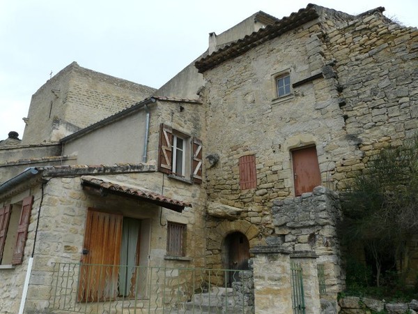 Beau village d' Ansouis