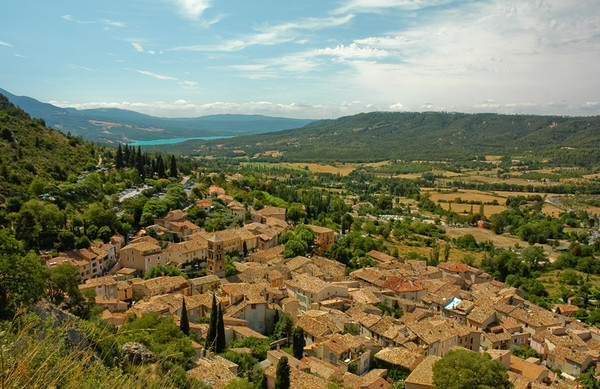   Beau village de Moustiers-Sainte-Marie