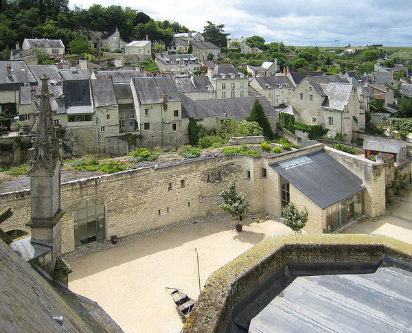 Beau village de Montsoreau