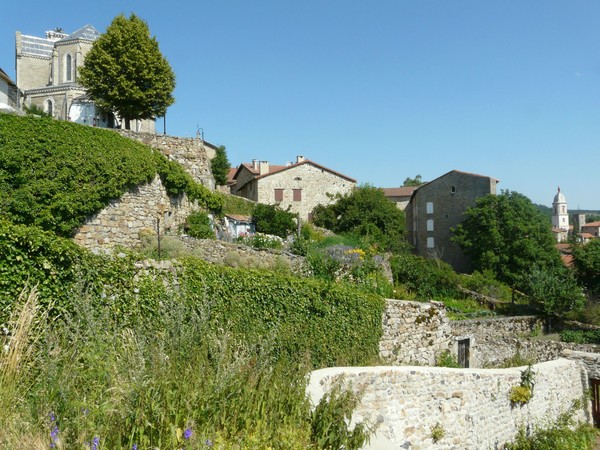 Beau village de Pradelles