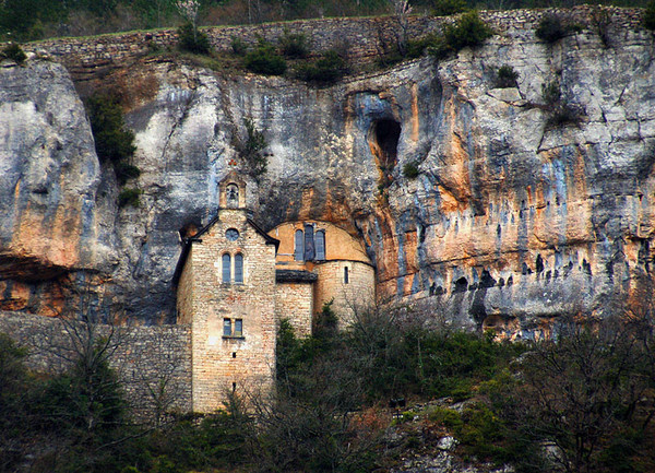  Beau village de Sainte-Énimie