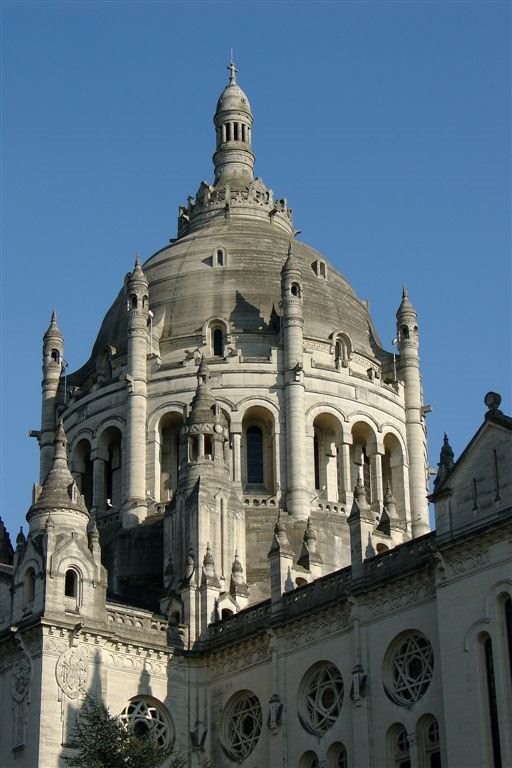 Basilique Sainte-Thérèse de Lisieux