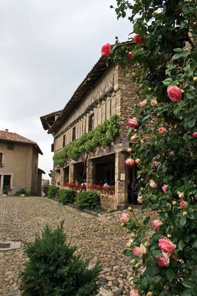 Beau village de Pérouges