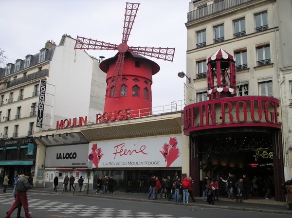 Paris- Le Moulin Rouge