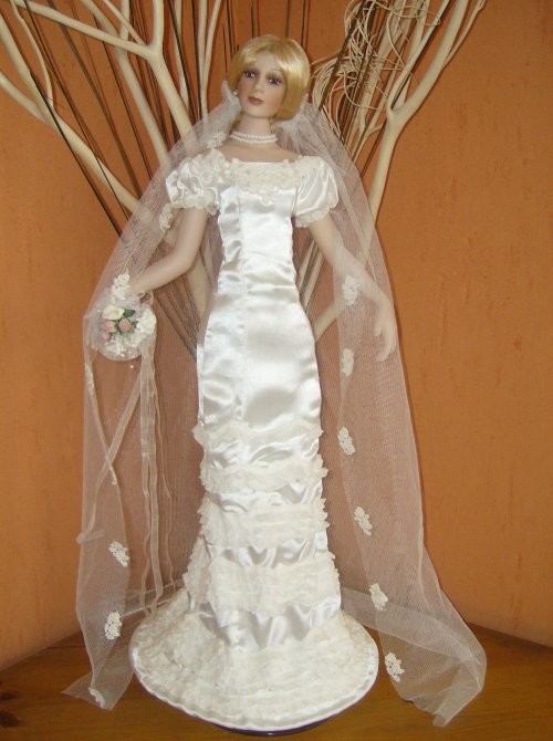 Poupée mariée