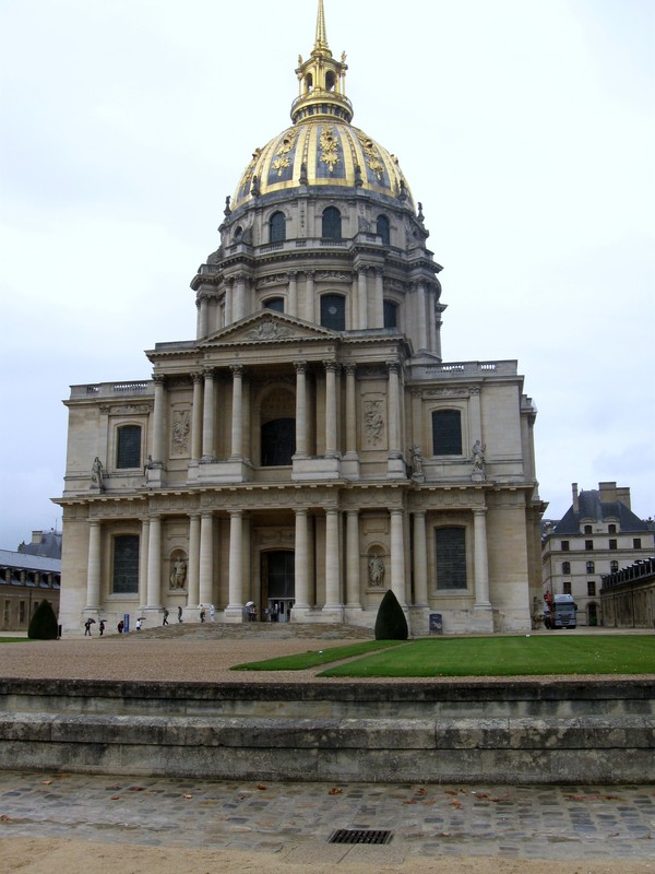  Paris -L'hotel des Invalides