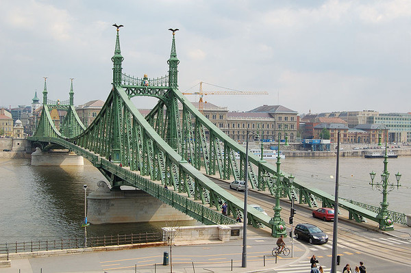 Le pont de la Liberté- Hongrie