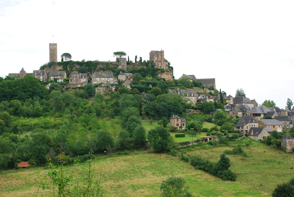 Beau village de Turenne